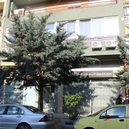 招待所 Nuestra Casa 地拉那