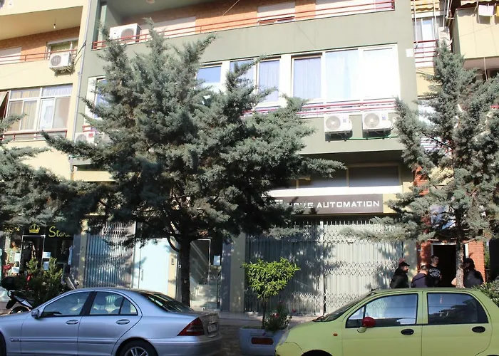 Konukevi Nuestra Casa Tiran